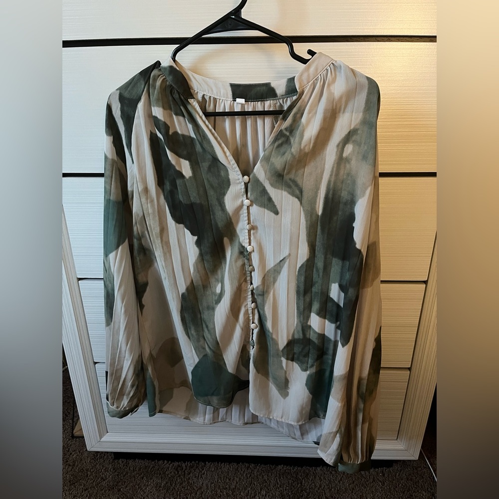 Green and Tan blouse